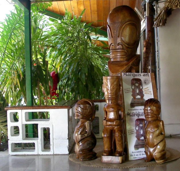 1FrenchPolynesiaAssembly-2