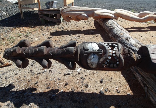 a-TO-WEB-ROADsideTIKI-11