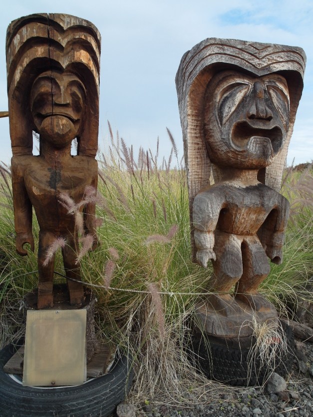 a-TO-WEB-ROADsideTIKI-3