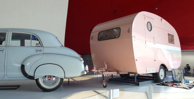 Molly'FJ:Trailaway-7