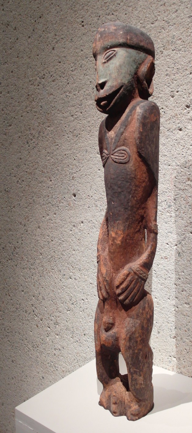 Mugus:Bastard:Tiki-4