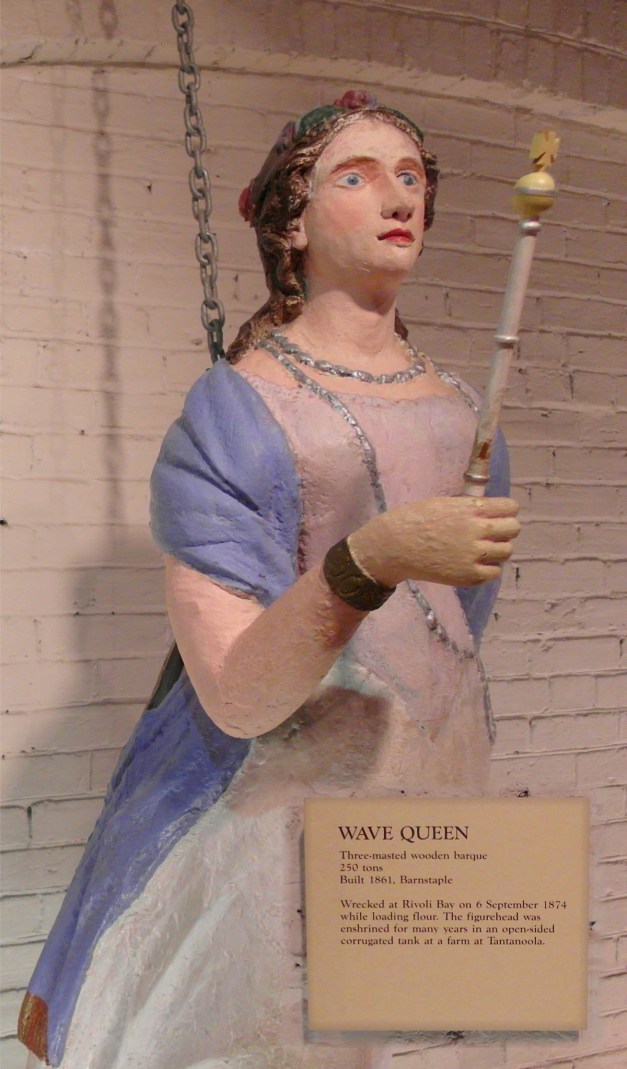 silenceOfTheWaveYUQueen-6