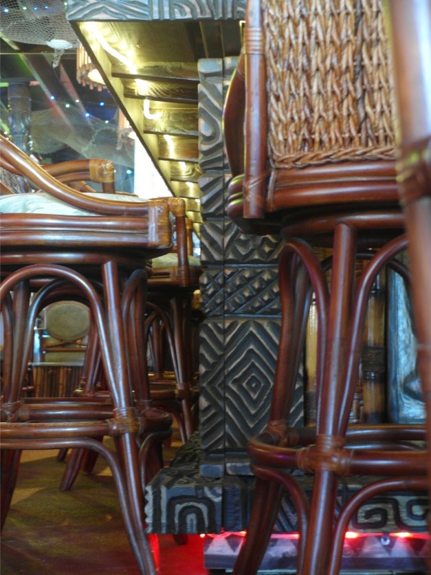 LamarianaMugsToJeep-9